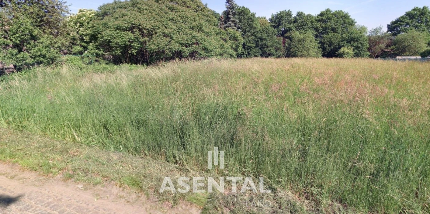 Prodej pozemků 1 829 m² Darkov
